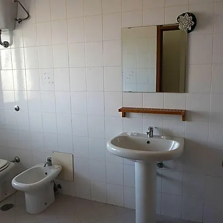 Area Domus Nocleg ze śniadaniem 4*