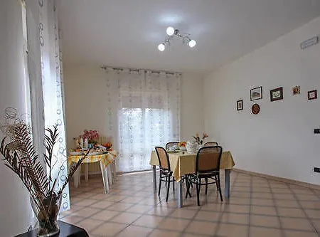 Area Domus 2*