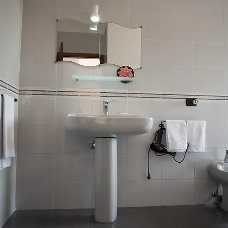 Area Domus לינה וארוחת בוקר פומפיי